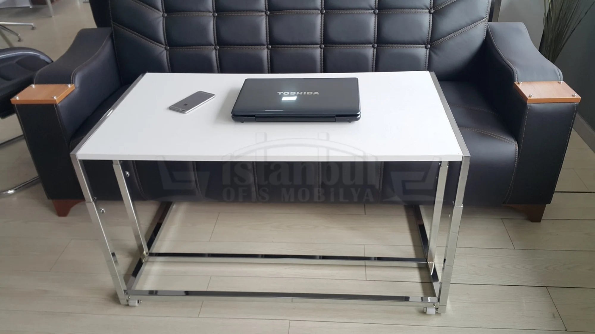 Büyük Laptop Çalışma Masası Berlin ISTANBUL-TSI