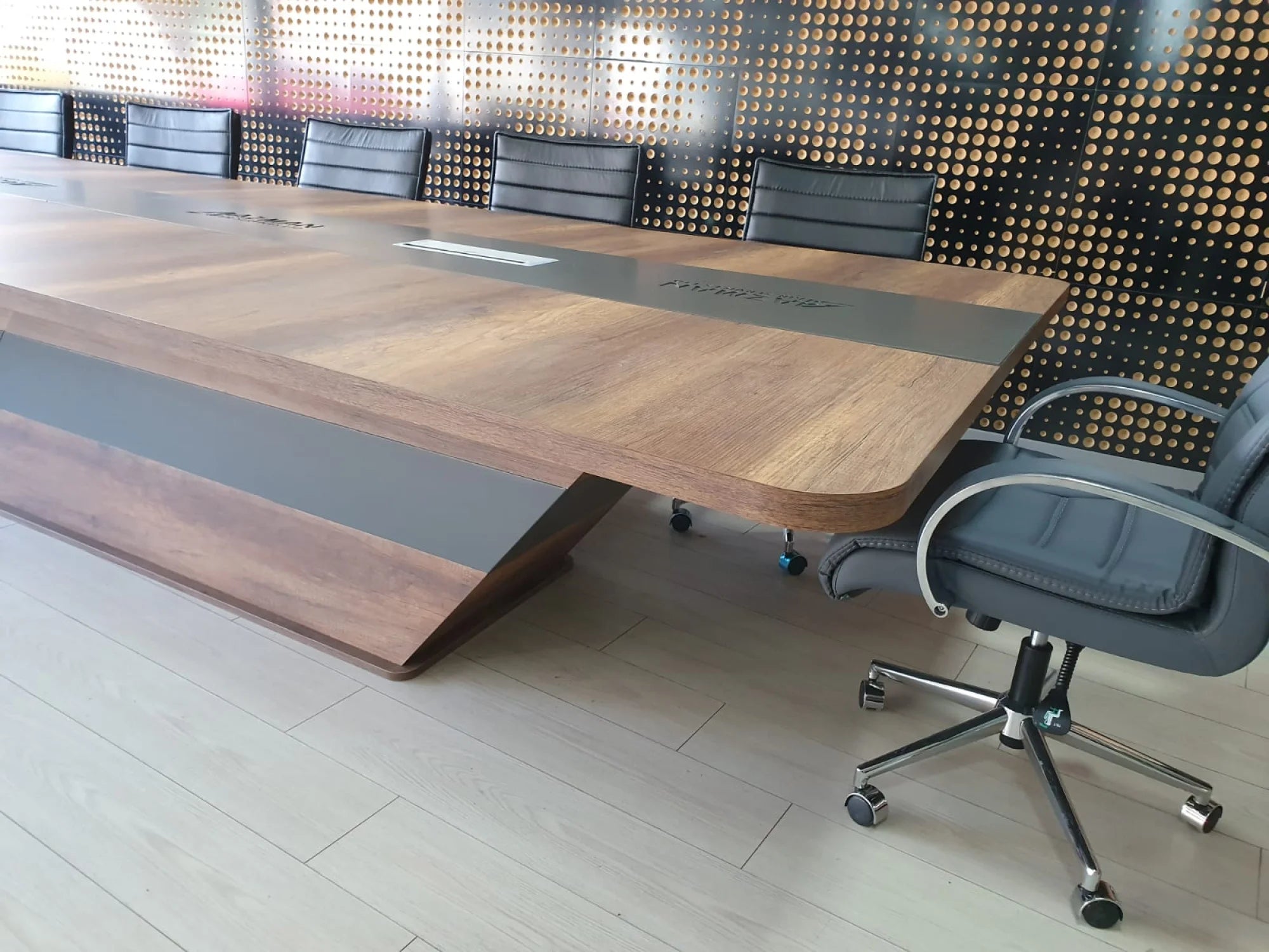 Özel Tasarım Toplantı Masası ISTANBUL