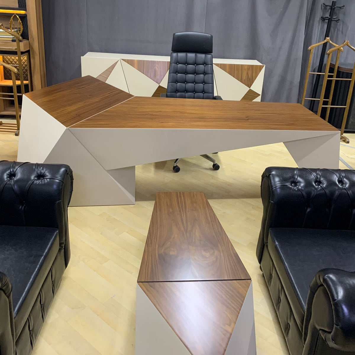 Muebles de oficina ejecutivos de Tirana