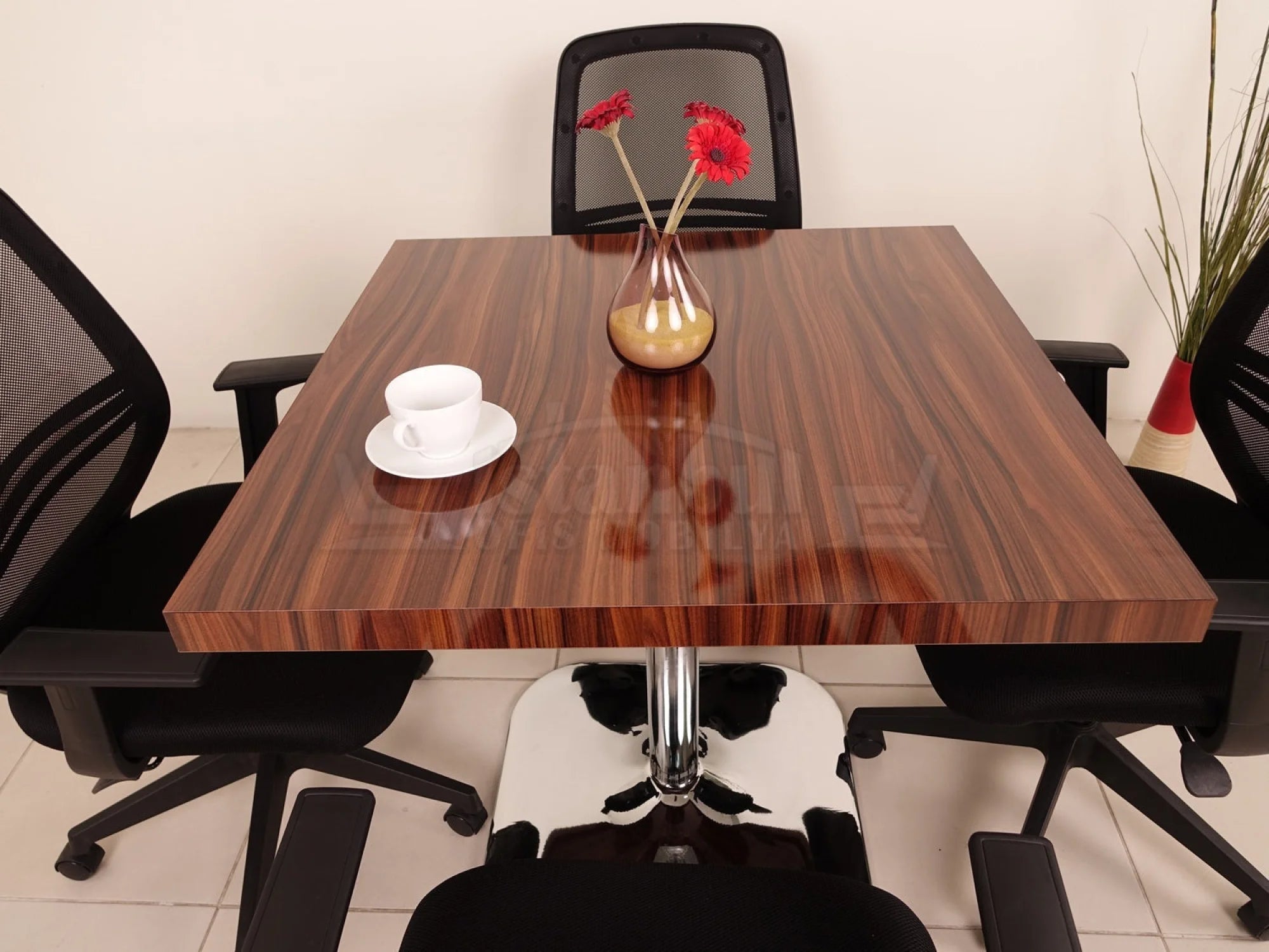Toplantı Masası Osaka ISTANBUL-TSI