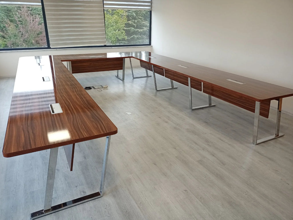 U Toplantı Masası , Ayarlanabilir Ön ISTANBUL